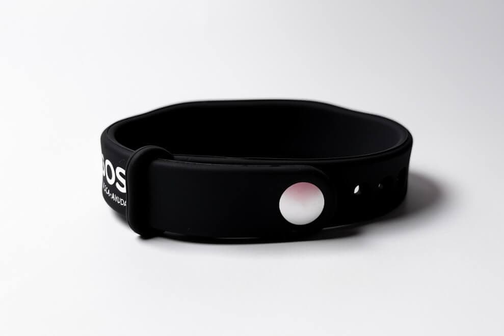 Brazalete de emergencia LuaSOS con QR y NFC — foto 6